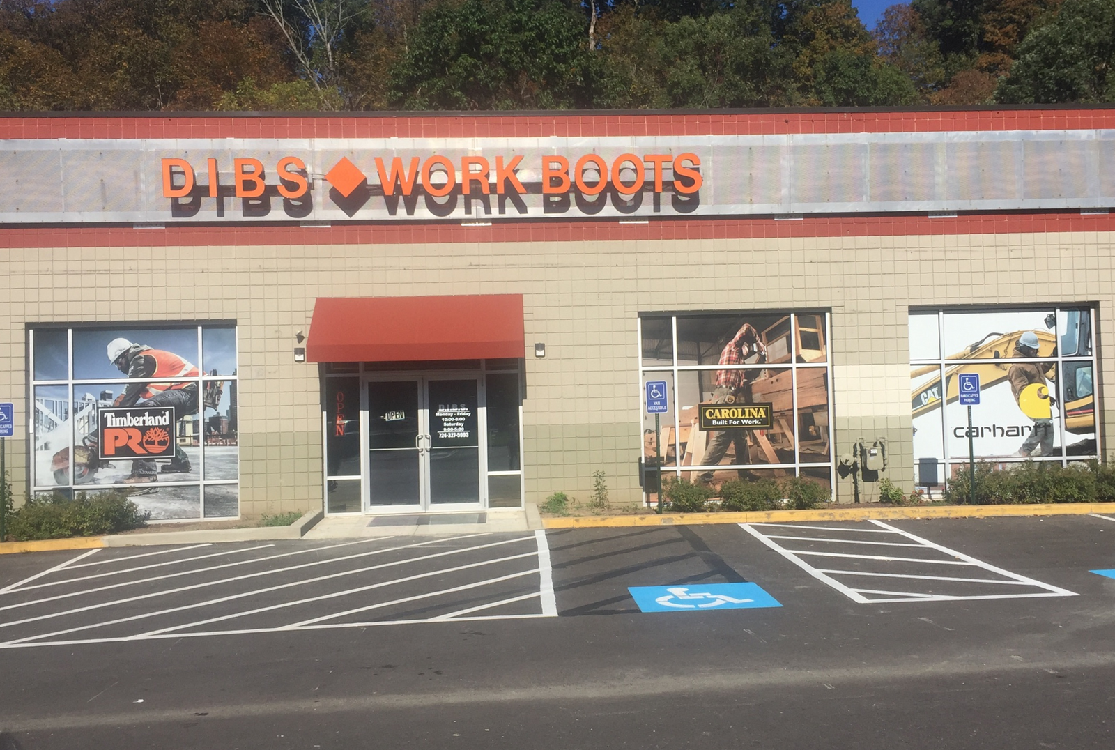 DIBS Work Boots storefront in Plum, PA